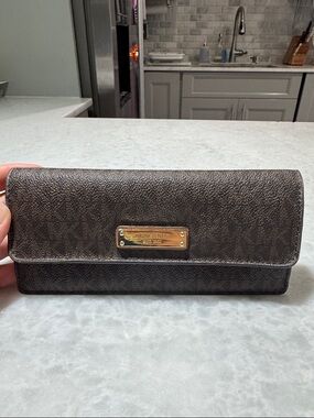 Michael Kors Dark Brown Signature Continental Wallet with Gold Plaque